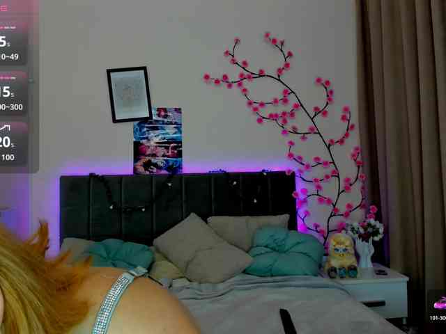 DellaRowwe webcam
