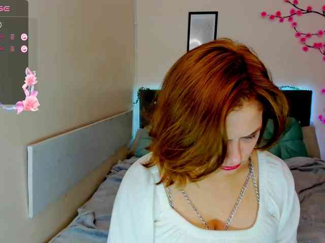 DellaRowwe webcam