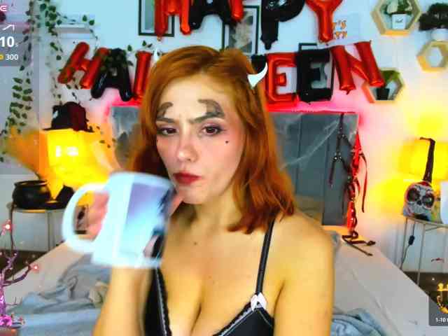 DellaRowwe webcam