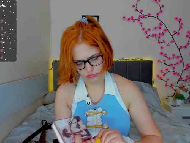 DellaRowwe webcam