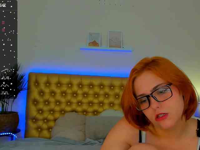 DellaRowwe webcam