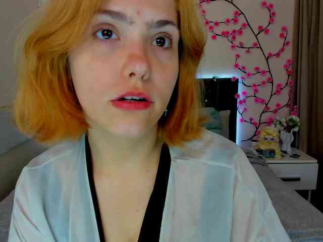 DellaRowwe webcam