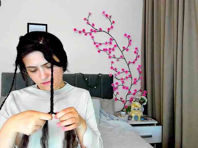 DellaRowwe webcam
