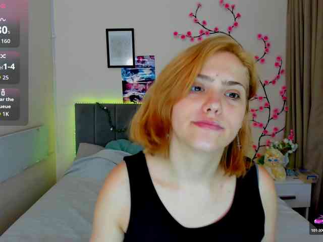 DellaRowwe webcam