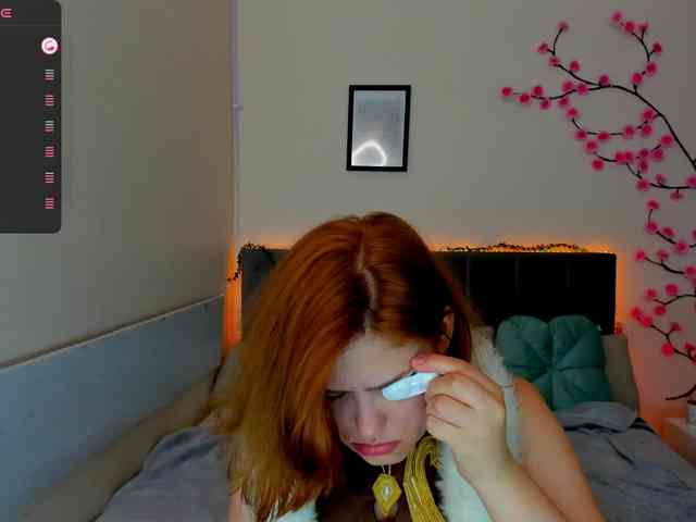 DellaRowwe webcam