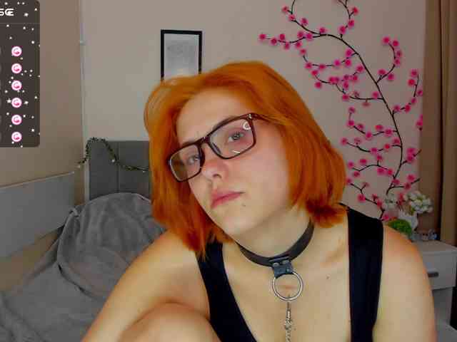 DellaRowwe webcam