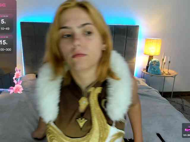 DellaRowwe webcam