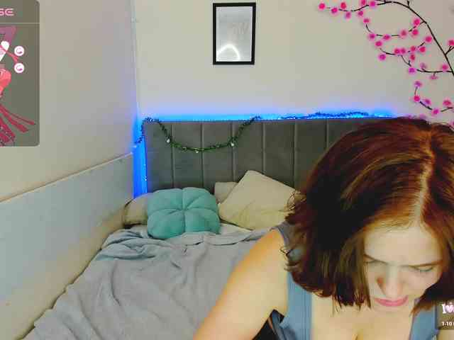 DellaRowwe webcam