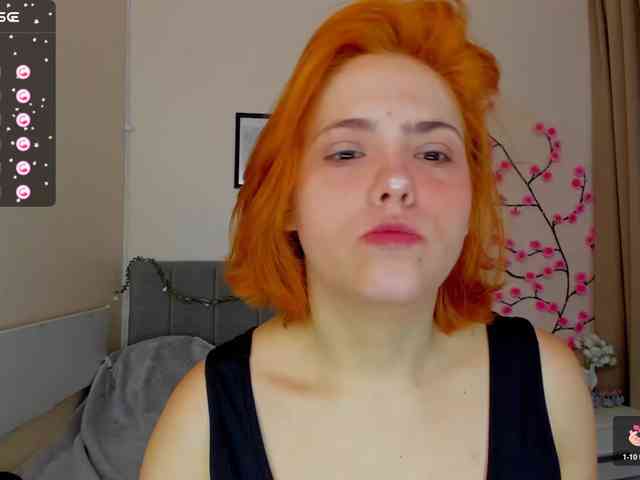 DellaRowwe webcam
