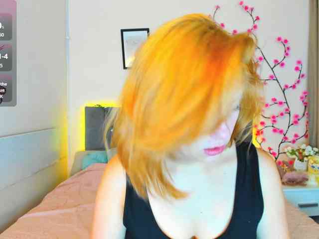 DellaRowwe webcam