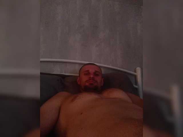 Nelegal2 live webcam show