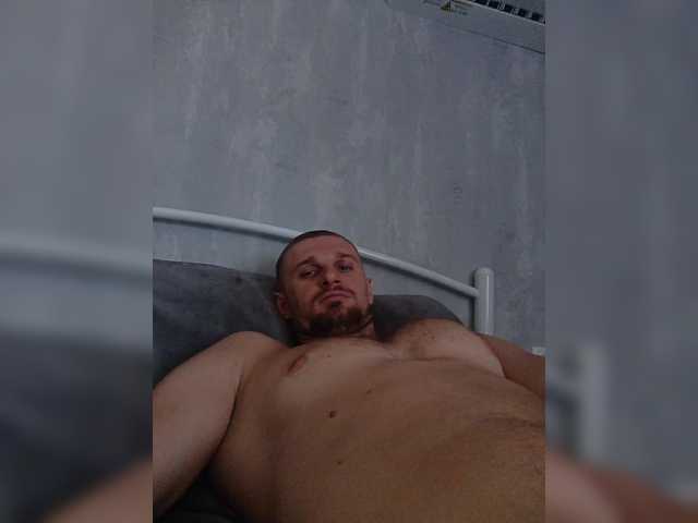 Nelegal2 live webcam show