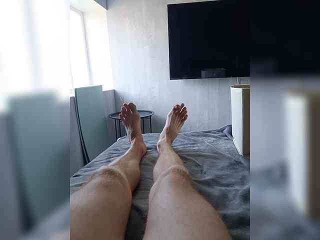 Nelegal2 Live Webcam on BongaCams