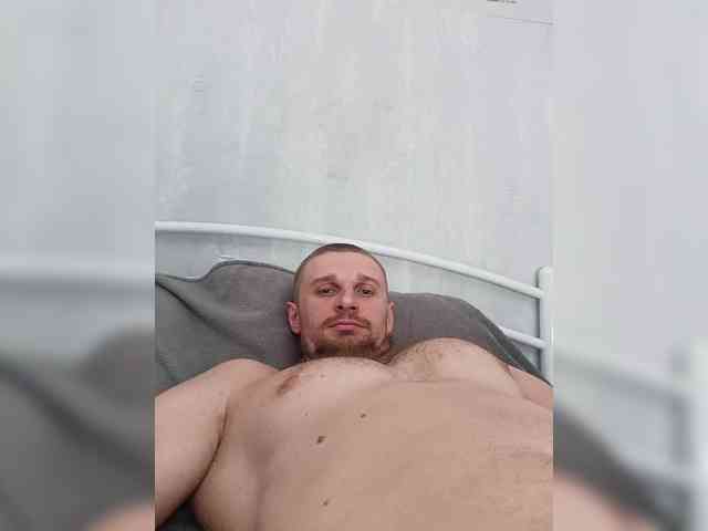 Nelegal2 Live Webcam on BongaCams