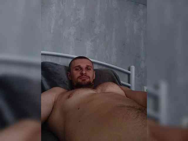 Nelegal2 Live Webcam on BongaCams