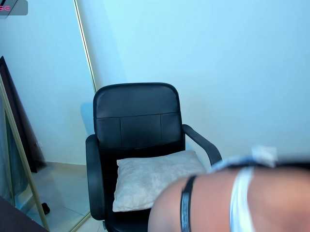 IvonneAshar live cam on BongaCams