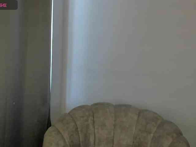 IvonneAshar webcam