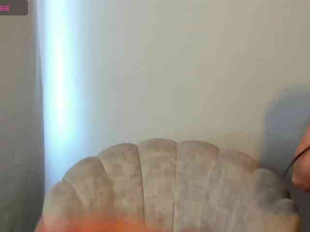 IvonneAshar webcam