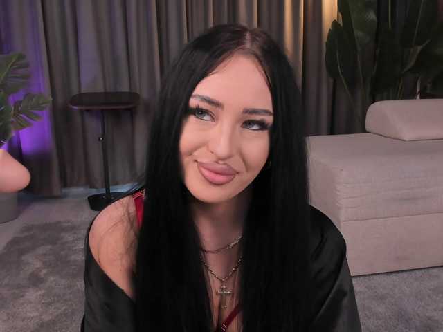 EmeraldKat's BongaCams show and profile