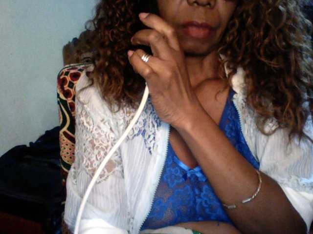 Famelapine live cam on BongaCams