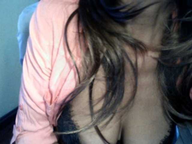 Famelapine live cam on BongaCams