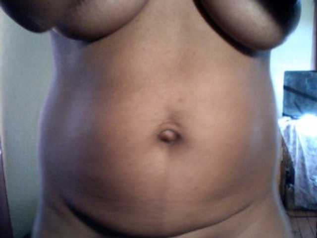 Famelapine live cam on BongaCams
