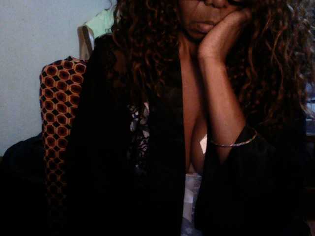 Famelapine live cam on BongaCams