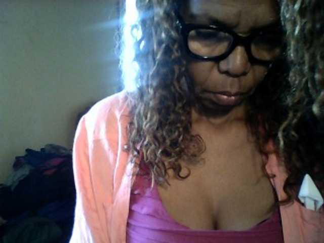 Famelapine live cam on BongaCams