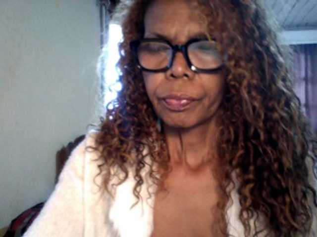 Famelapine live cam on BongaCams