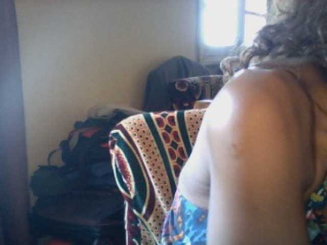 Famelapine live cam on BongaCams