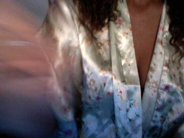 Famelapine live cam on BongaCams