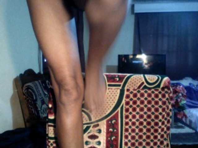Famelapine live cam on BongaCams
