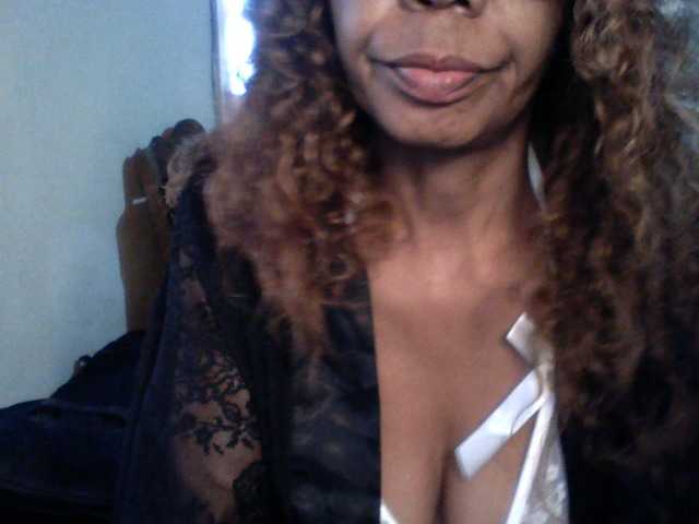 Famelapine live webcam show