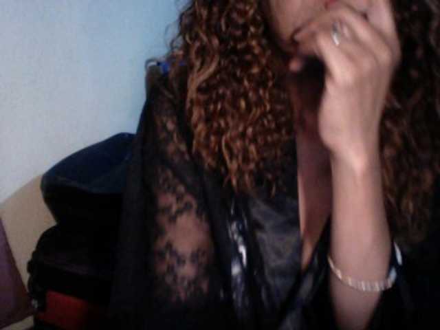 Famelapine live cam on BongaCams