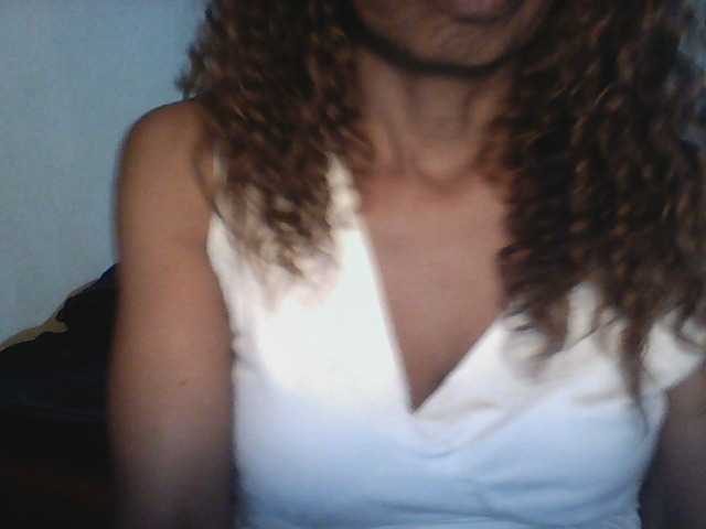 Famelapine live cam on BongaCams