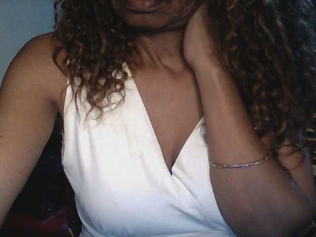 Famelapine live cam on BongaCams
