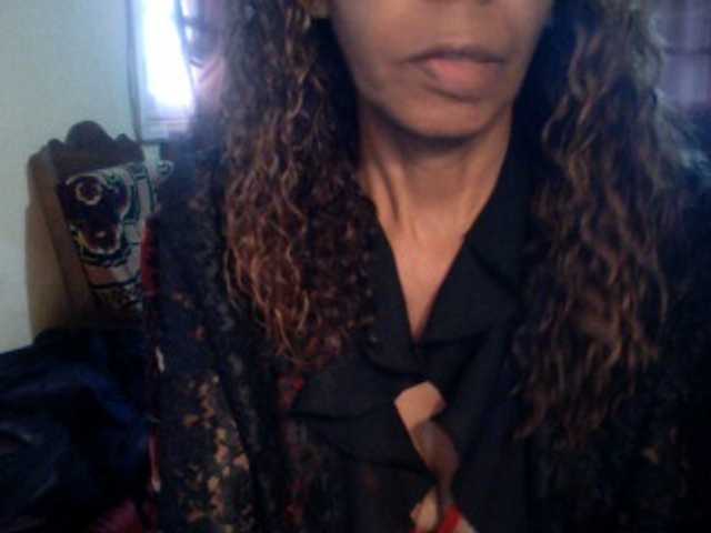Famelapine live cam on BongaCams