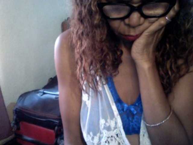 Famelapine live cam on BongaCams