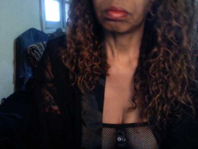 Famelapine live cam on BongaCams