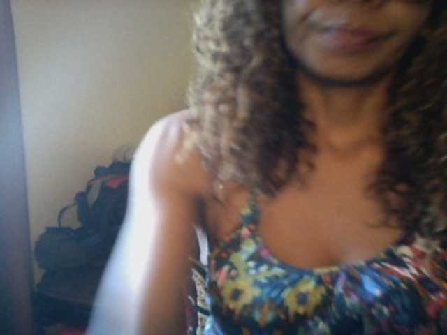 Famelapine live cam on BongaCams