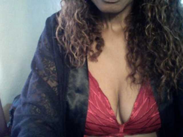 Famelapine live cam on BongaCams