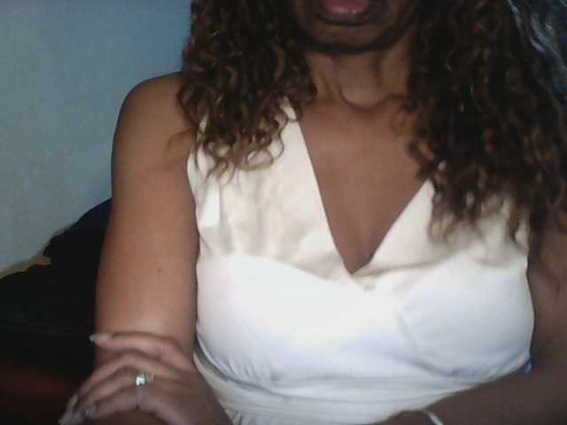 Famelapine live cam on BongaCams