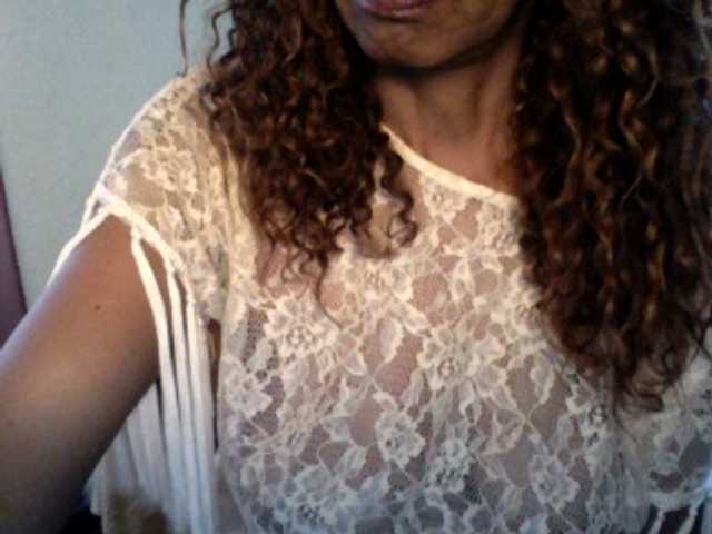 Famelapine live cam on BongaCams