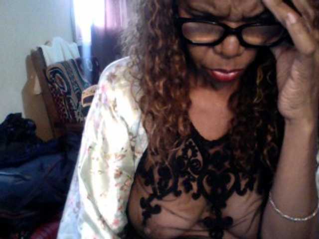 Famelapine live cam on BongaCams