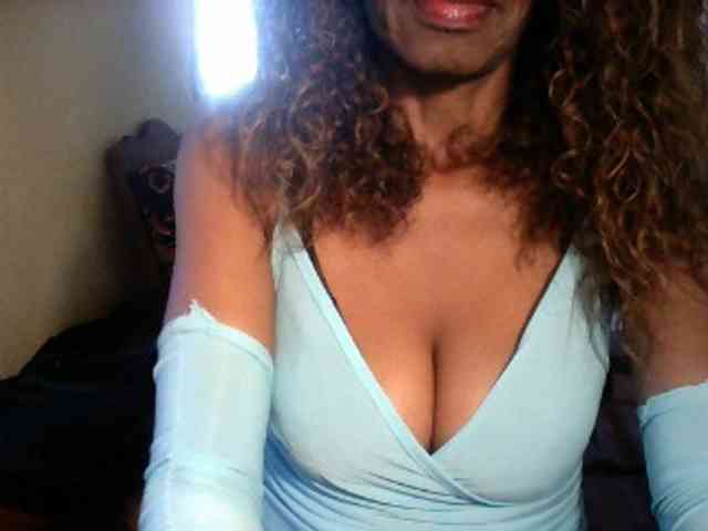 Famelapine webcam