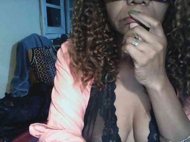 Famelapine webcam