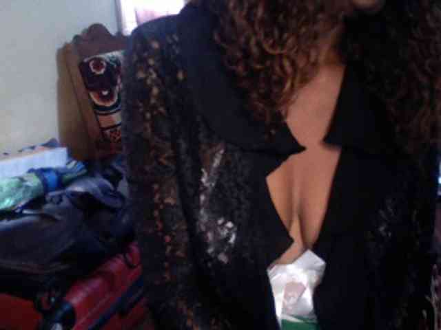 Famelapine webcam