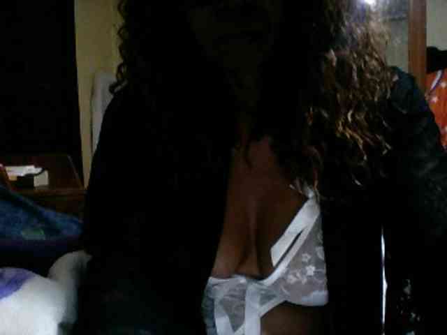 Famelapine webcam