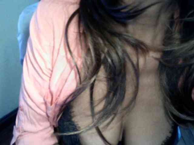 Famelapine webcam