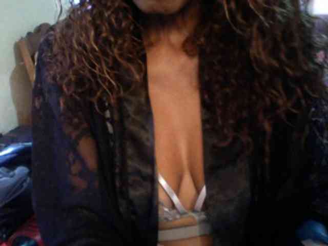 Famelapine webcam